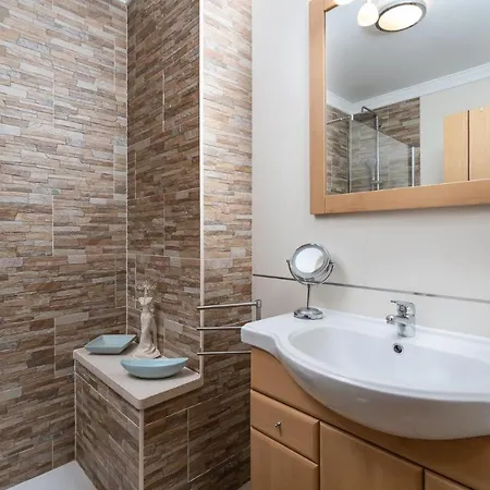 Apartamento Vira Holidays